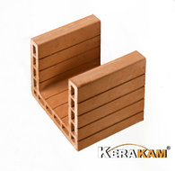 KERAKAM U